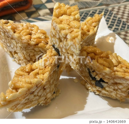 Traditional Chak Chak Honey Dessert Traditional Chak Chak Honey Dessert 140641669