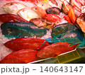 那覇・公設市場の魚 140643147