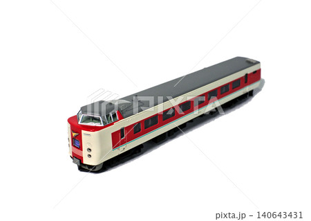 国鉄特急型電車381系 ゆったりやくも模型 140643431
