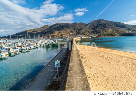 横田シップステーションの初冬の風景2 広島県福山市 横田シップステーションの初冬の風景2 広島県福山市 140643673