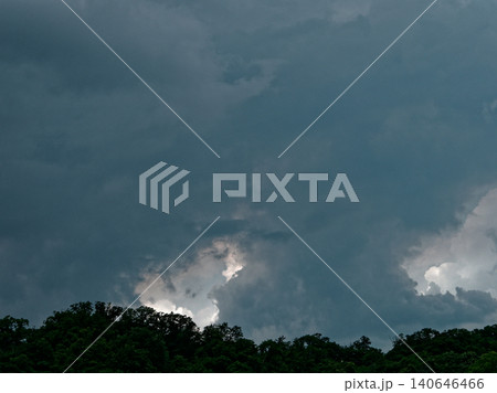 雷雲接近 愛知県森林公園 雷雲接近 愛知県森林公園 140646466