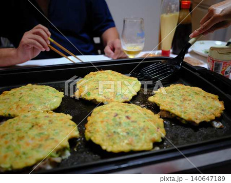 お好み焼き　料理　キッチン 140647189