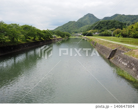 川のある風景 川のある風景 140647804