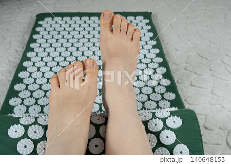 Acupressure Massage Mat with Needles for Feet and Body Acupressure Massage Mat with Needles for Feet and Body 140648153