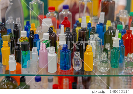 Screw Neck Plastic Bottles Screw Neck Plastic Bottles 140653134