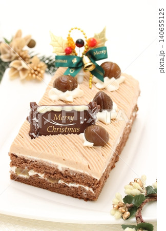 マロンクリームのクリスマスケーキ マロンクリームのクリスマスケーキ 140655125