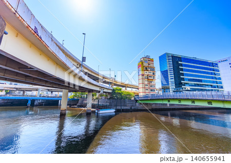 東京 港区 浜崎橋交差点付近の都市風景 東京 港区 浜崎橋交差点付近の都市風景 140655941