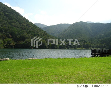 湖のある風景 湖のある風景 140656522