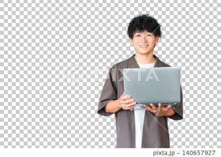 數位原生世代的年輕人,擁有一台電腦 數位原生世代的年輕人,擁有一台電腦 140657927