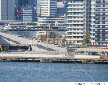 晴海客船ターミナル 解体工事 遠景 2023年1月 晴海客船ターミナル 解体工事 遠景 2023年1月 140659104