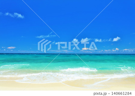 沖縄 宮古島 夏の青空と海 沖縄 宮古島 夏の青空と海 140661284