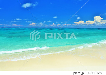 沖縄 宮古島 夏の青空と海 沖縄 宮古島 夏の青空と海 140661286