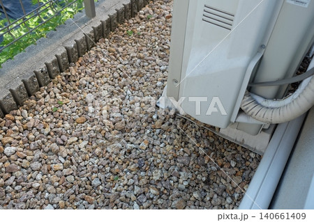 エアコン 室外機 ドレンホースなど エアコン 室外機 ドレンホースなど 140661409
