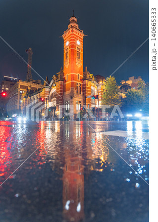 雨の夜の横浜ジャックの塔 雨の夜の横浜ジャックの塔 140665333