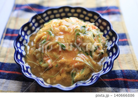 かに玉あんかけ料理 Close-up of Crab Omelet Dish かに玉あんかけ料理 Close-up of Crab Omelet Dish 140666886