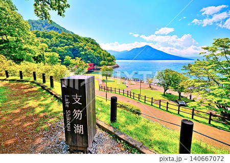支笏湖 湖畔の風景 支笏湖 湖畔の風景 140667072