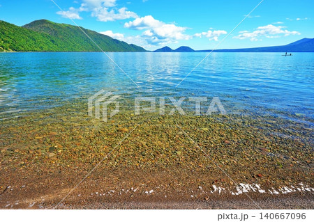 透明度を誇る支笏湖の絶景 透明度を誇る支笏湖の絶景 140667096