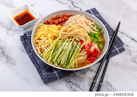 chicken Shreds Hand-Pulled Noodles with Peanuts and Fresh 140668308
