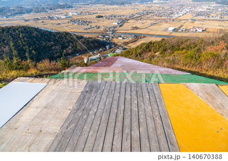 大賀島(大雄山)フライトエリア ランチャー台と千町平野の初冬の風景1 岡山県瀬戸内市 大賀島(大雄山)フライトエリア ランチャー台と千町平野の初冬の風景1 岡山県瀬戸内市 140670388