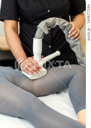 Professional LPG Endermologie Treatment For Body Shaping Professional LPG Endermologie Treatment For Body Shaping 140671384