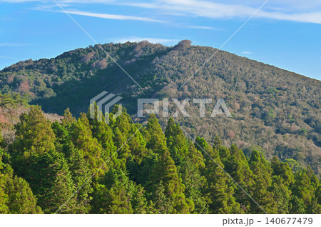 伊豆半島 伊豆山稜線歩道 宇久須峠から望む魂ノ山 伊豆半島 伊豆山稜線歩道 宇久須峠から望む魂ノ山 140677479