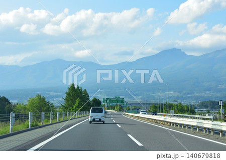 上信越自動車道の風景 上信越自動車道の風景 140679818