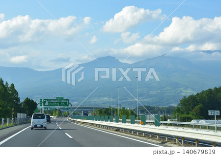 上信越自動車道の風景 上信越自動車道の風景 140679819
