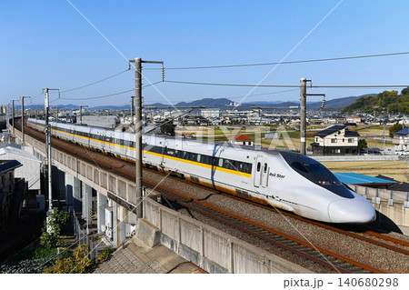 700系レールスター(E編成) JR山陽新幹線 700系レールスター(E編成) JR山陽新幹線 140680298