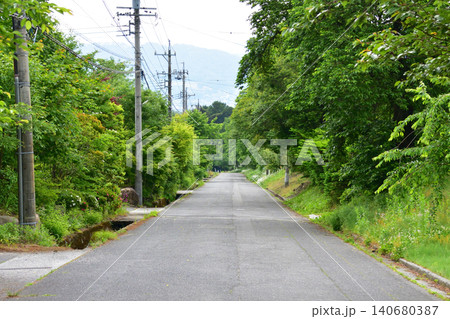 長野県安曇野市穂高有明の朝風景 長野県安曇野市穂高有明の朝風景 140680387