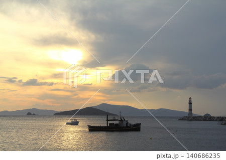 Seaside town of Turgutreis and spectacular sunsets 140686235