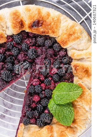 Blackberries pie. Pie in summer with fresh picked wild blackberries. Blackberries pie. Pie in summer with fresh picked wild blackberries. 140687821