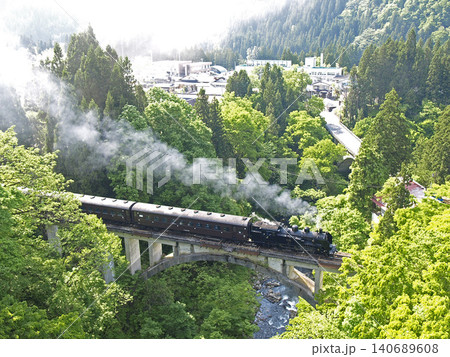 只見線を走る蒸気機関車 只見線を走る蒸気機関車 140689608