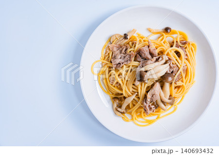 豚こま肉ときのこの和風パスタ 豚こま肉ときのこの和風パスタ 140693432