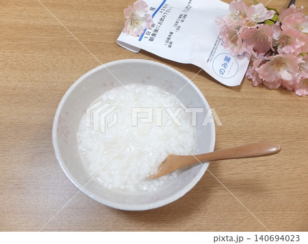 大腸内視鏡検査前日の食事 おかゆ 大腸内視鏡検査前日の食事 おかゆ 140694023
