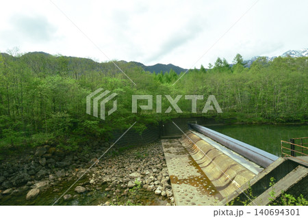 長野県松本市上高地大正池付近の風景(2023年) 長野県松本市上高地大正池付近の風景(2023年) 140694301