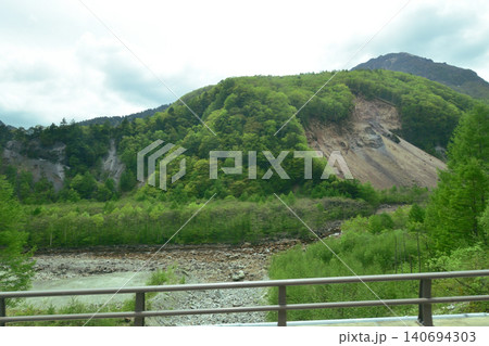 長野県松本市上高地大正池付近の風景(2023年) 140694303