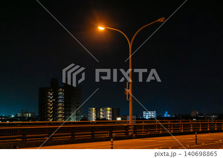 夜の大淀大橋 140698865