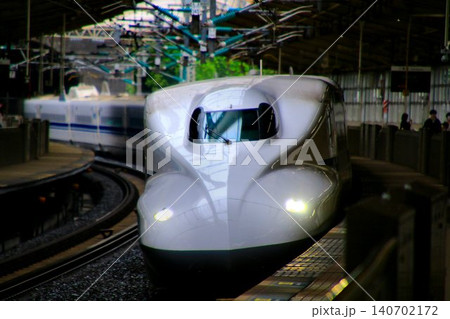 日本の大動脈を駆ける!! 東海道新幹線 N700A ～熱海駅にて 140702172