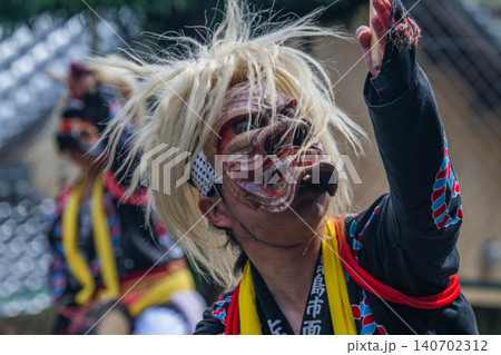 肥前佐賀の秋祭り－母ヶ浦面浮立 140702312