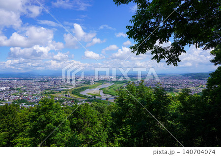 嵐山展望台から見る旭川市街地 嵐山展望台から見る旭川市街地 140704074