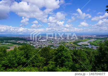 嵐山展望台から見る旭川市街地 嵐山展望台から見る旭川市街地 140704077