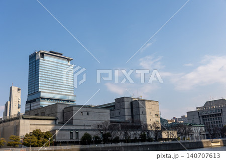 大阪堂島浜タワーと日本銀行 大阪支店(2026年1月撮影) 大阪堂島浜タワーと日本銀行 大阪支店(2026年1月撮影) 140707613