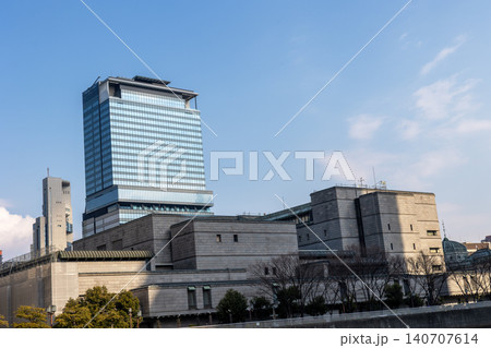 大阪堂島浜タワーと日本銀行 大阪支店(2026年1月撮影) 大阪堂島浜タワーと日本銀行 大阪支店(2026年1月撮影) 140707614
