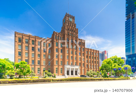 東京・市政会館 140707900