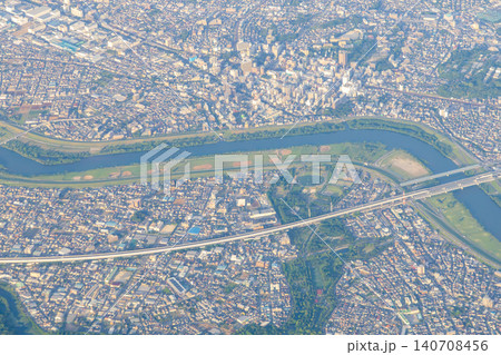 東京都葛飾区付近の江戸川周辺の空撮 東京都葛飾区付近の江戸川周辺の空撮 140708456