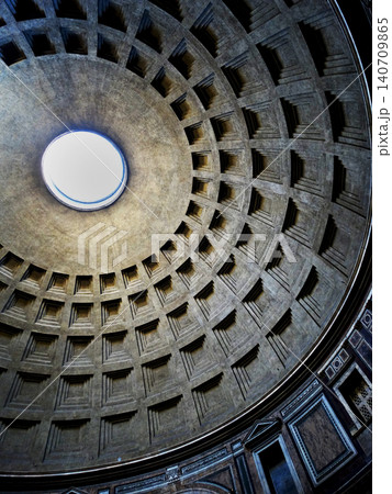 Pantheon dome oculus providing natural light in rome Pantheon dome oculus providing natural light in rome 140709865