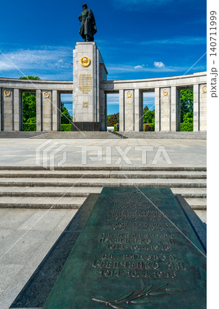 Soviet War Memorial and Grave Plaque 140711999