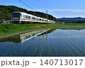 鉄道　列車　JR 山陰本線　京都口　みどり　緑　夏　田園　田んぼ　水鏡　夏 140713017
