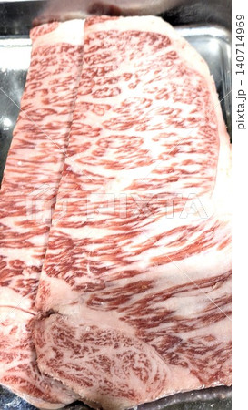 国産高級和牛 松阪牛ステーキ用生肉 国産高級和牛 松阪牛ステーキ用生肉 140714969