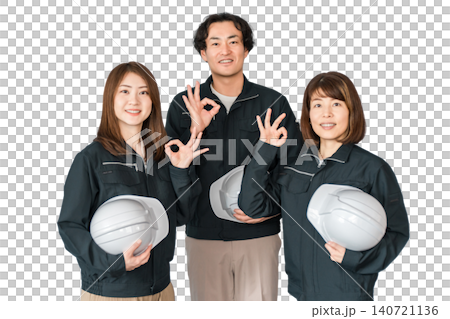 Employees and staff (businessmen and businesswomen) wearing work clothes working at small and medium-sized enterprises such as factories and construction companies. Employees and staff (businessmen and businesswomen) wearing work clothes working at small and medium-sized enterprises such as factories and construction companies. 140721136